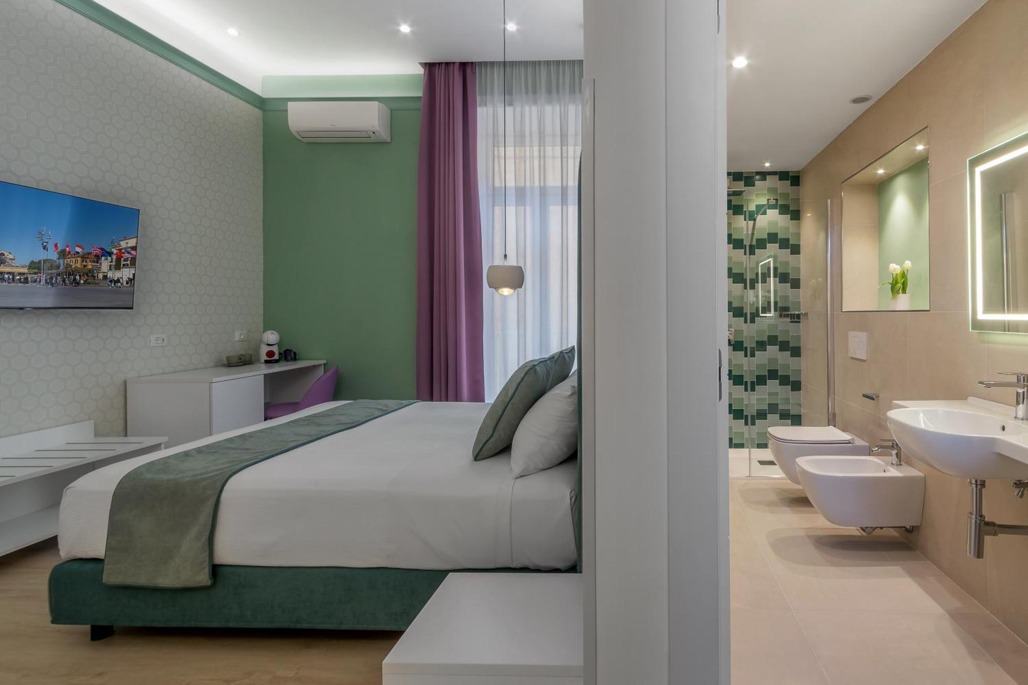 Lovelia: Sorrento Square Lovely Suite Exterior photo